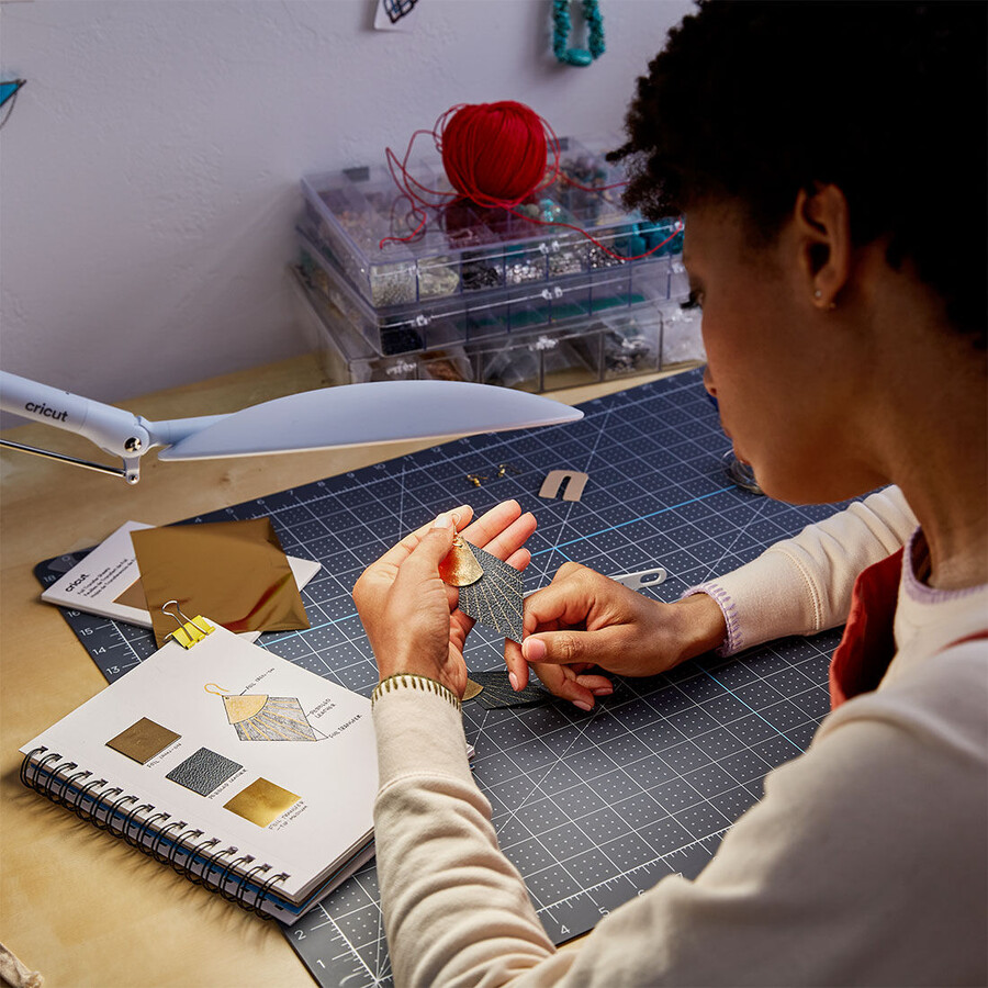 cricut bright 360 ultimative led-stehlampe