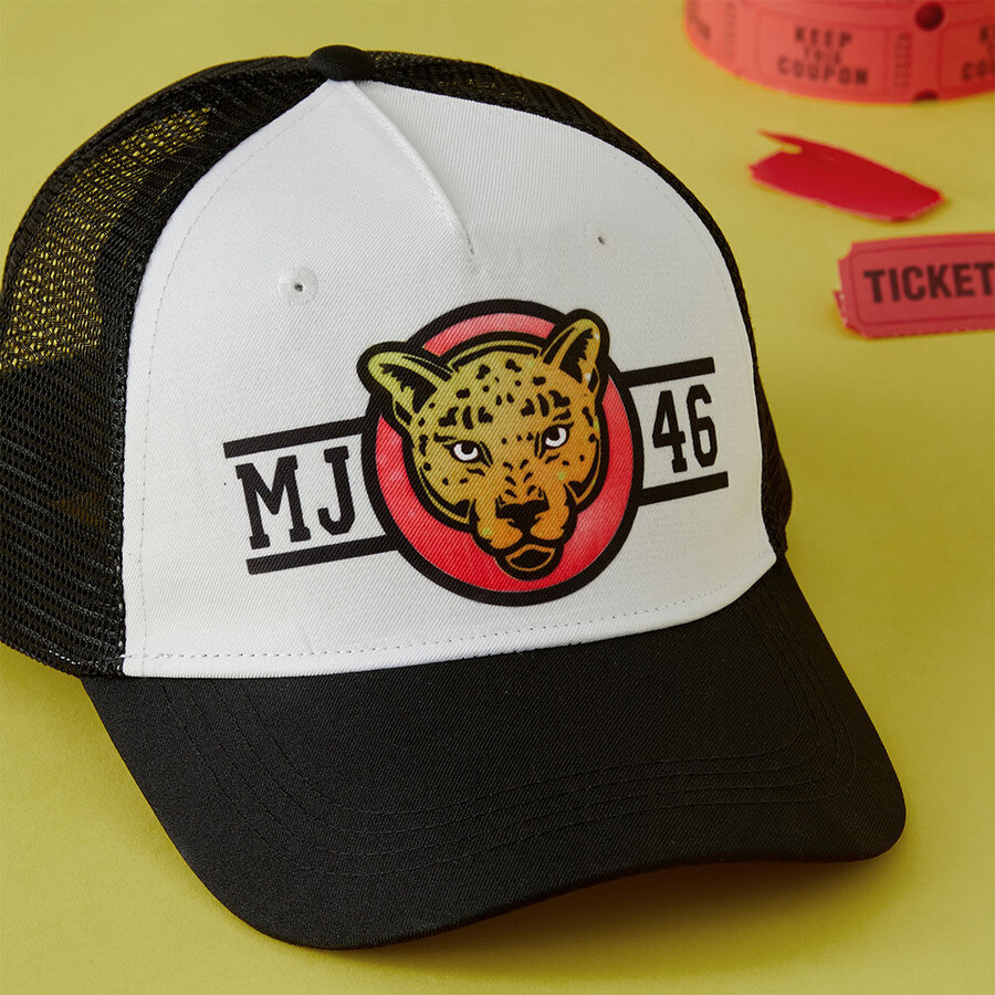 cricut trucker-mütze schwarzweiß
